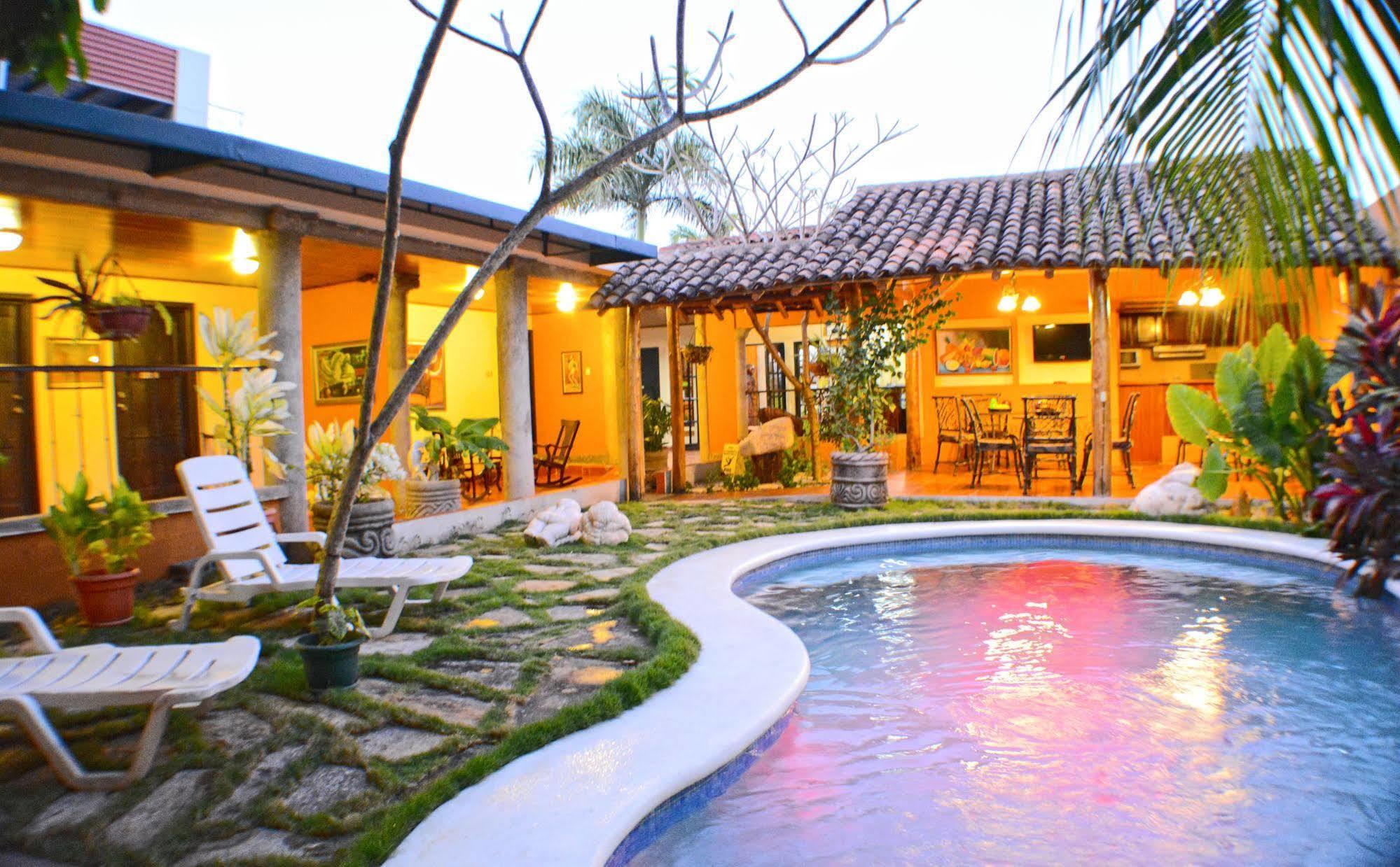 Hotel Colonnade Nicaragua Managua Ngoại thất bức ảnh
