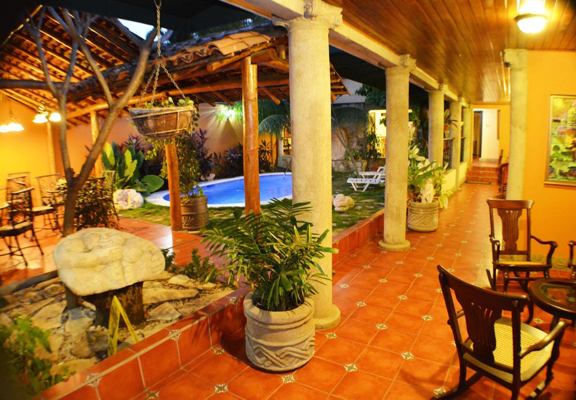 Hotel Colonnade Nicaragua Managua Ngoại thất bức ảnh